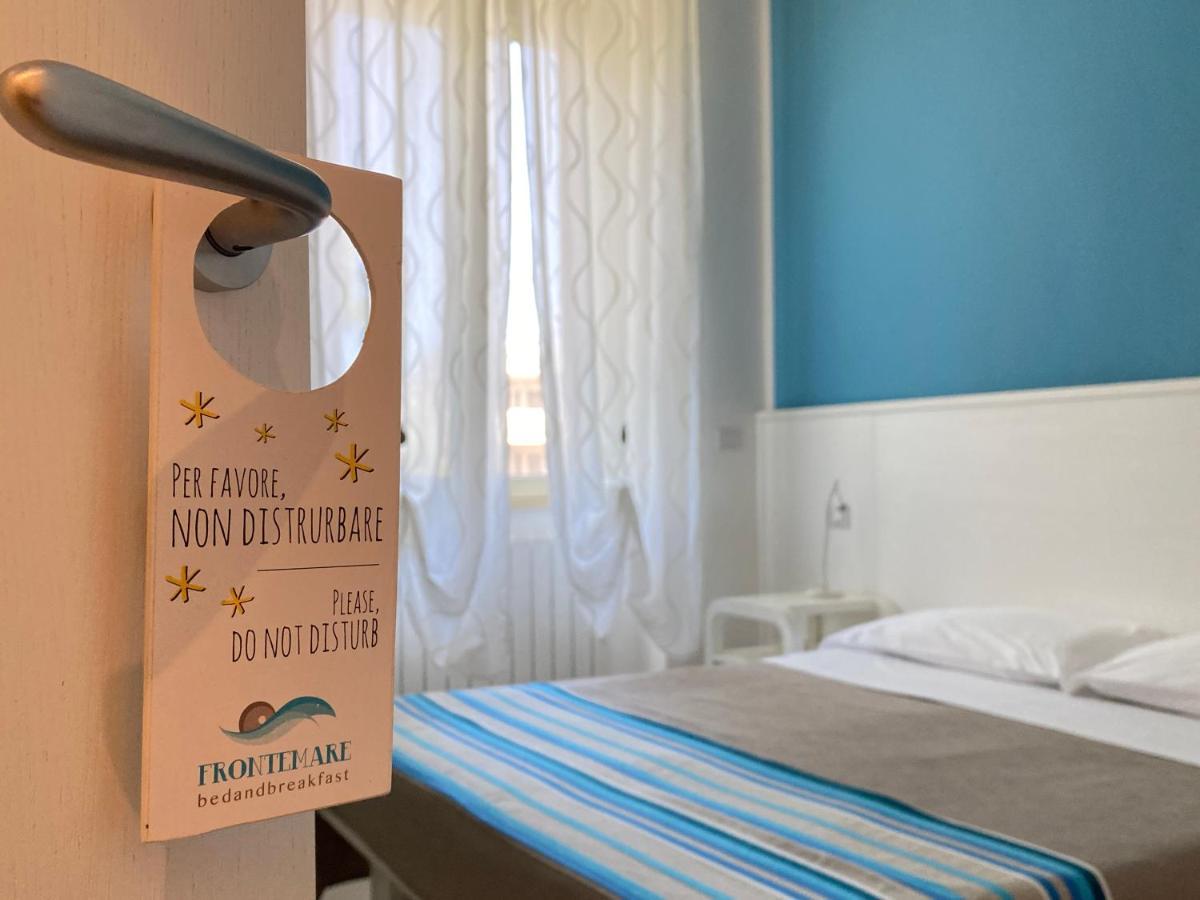 Frontemare Rooms Porto Cesareo Exteriör bild